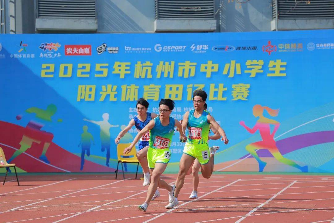 梅罗24年度数据：C罗51场43球，梅西36场29球18助攻.